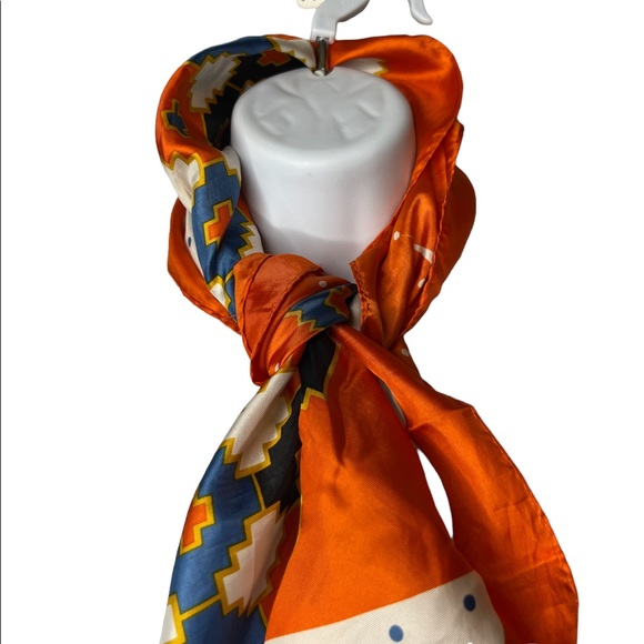 D2- Vintage Totes Rain Scarf Orange Geometric Water Repellent Scarf - Picture 5 of 6